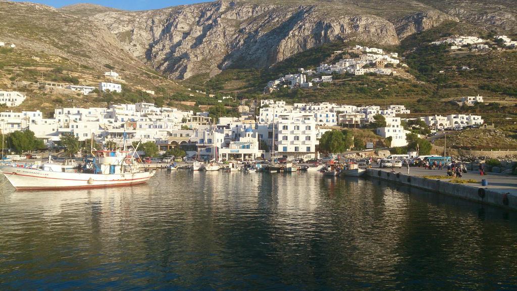 Ξενοδοχείο Μικέ Αιγιάλη Εξωτερικό φωτογραφία